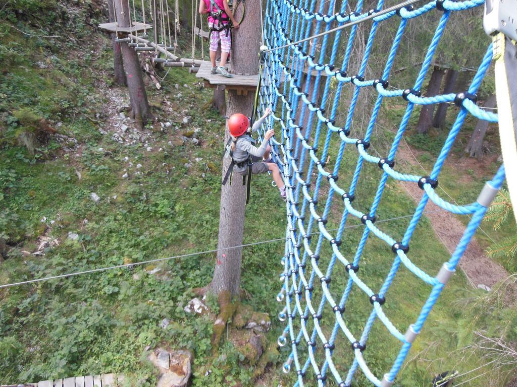 Pension Alpenperle Holzgau Εξωτερικό φωτογραφία