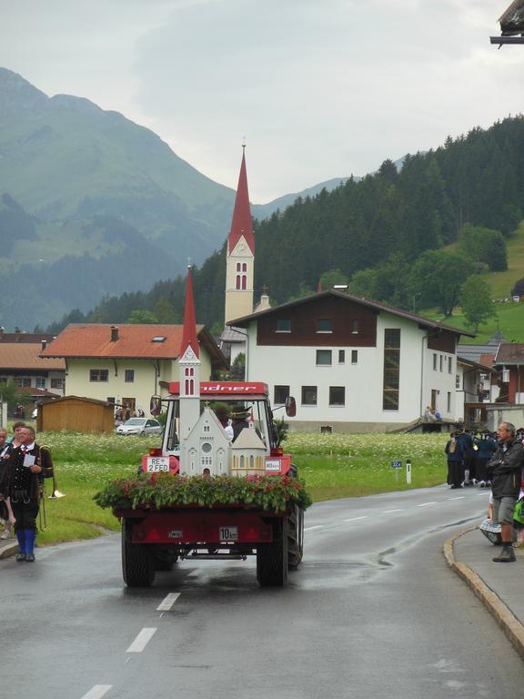 Pension Alpenperle Holzgau Εξωτερικό φωτογραφία