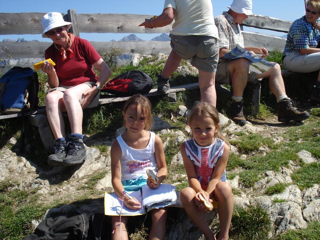 Pension Alpenperle Holzgau Εξωτερικό φωτογραφία