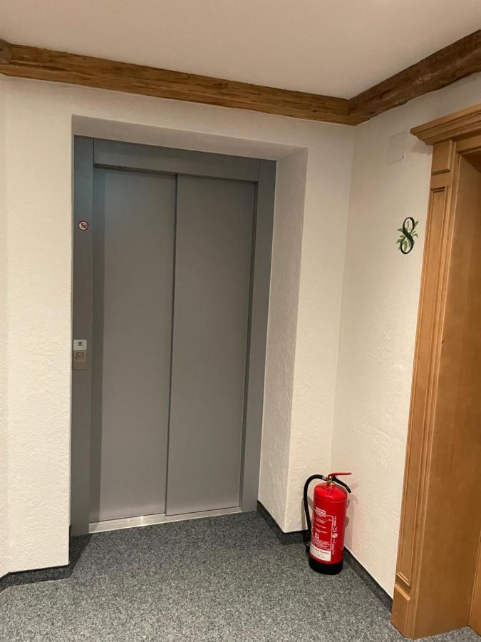 Pension Alpenperle Holzgau Εξωτερικό φωτογραφία